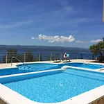 Majda * Lokva Rogoznica