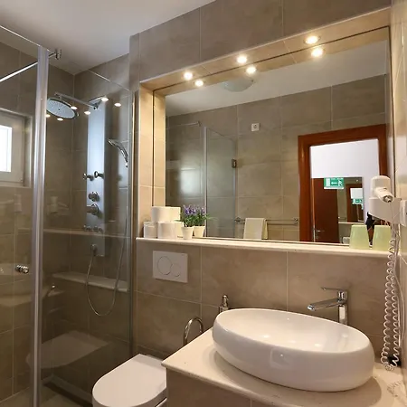 Majda Appartement *